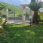 Apartment La Casa Degli Ippocastani *
