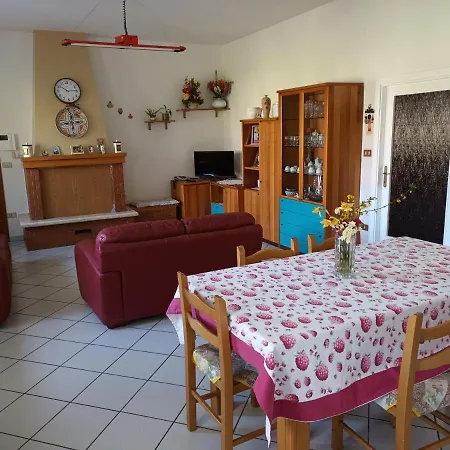 Apartment La Casa Degli Ippocastani Colonnella