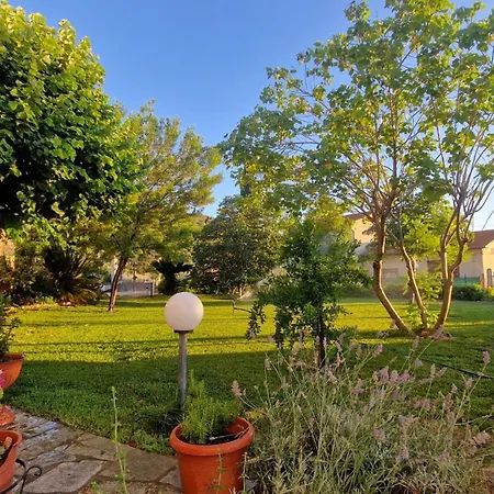 La Casa Degli Ippocastani Apartment *