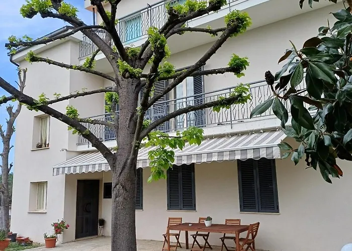 Lägenhet La Casa Degli Ippocastani *